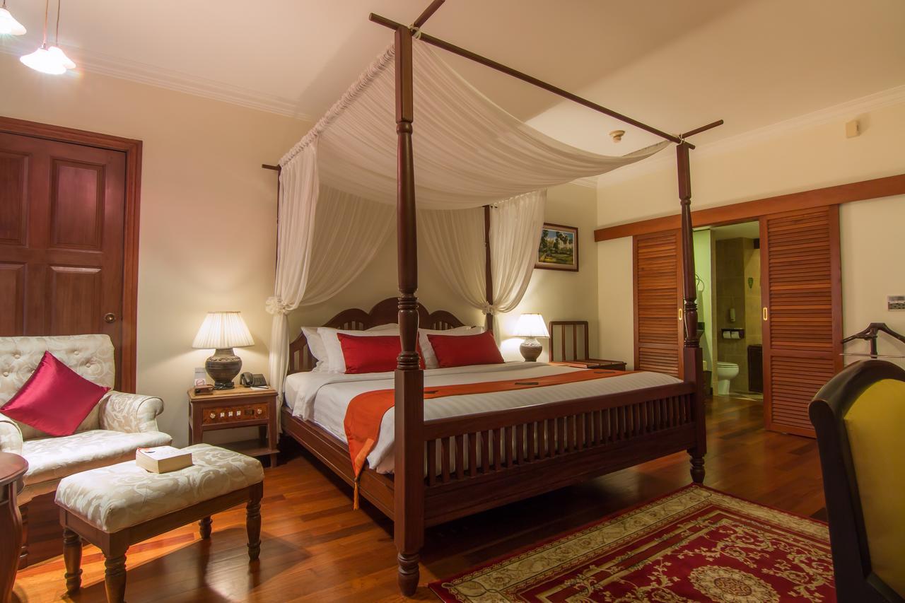 Palace Residence & Villa Siem Reap Ngoại thất bức ảnh